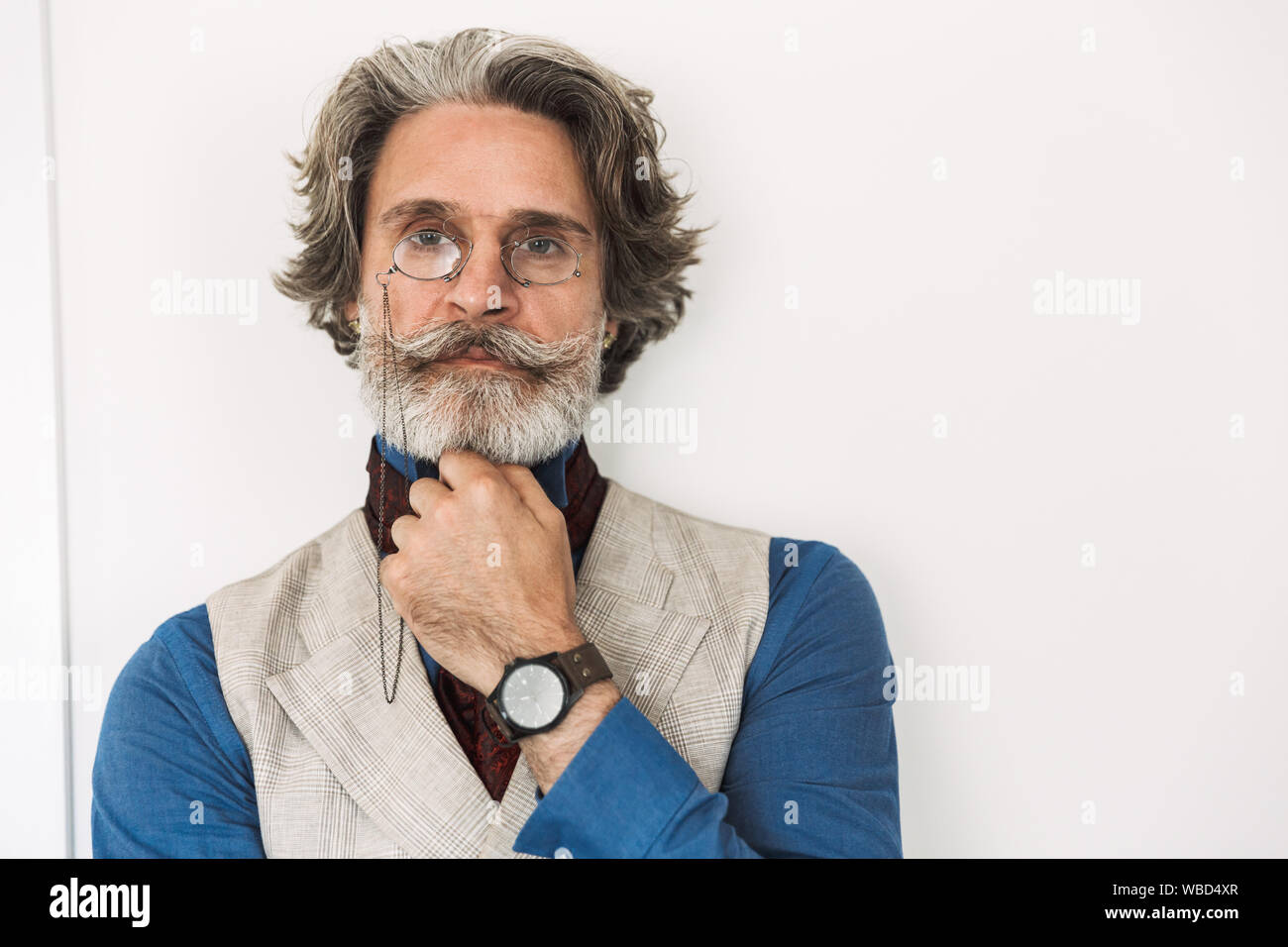 Dr Piotr Wiśniewski